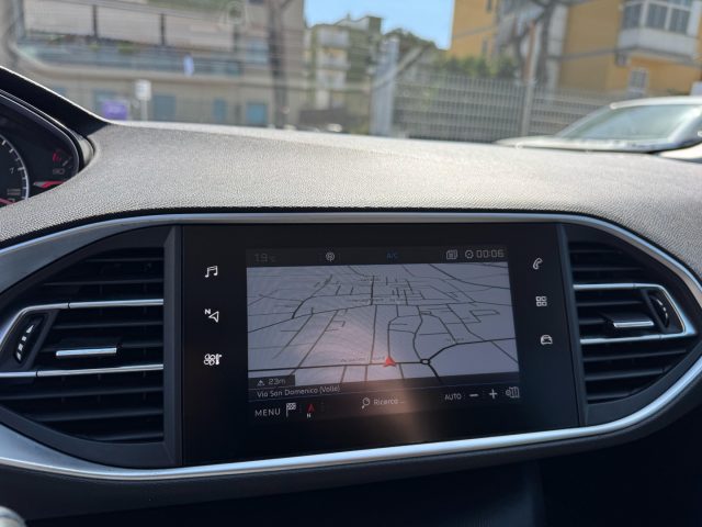 PEUGEOT 308 usata, con Fendinebbia