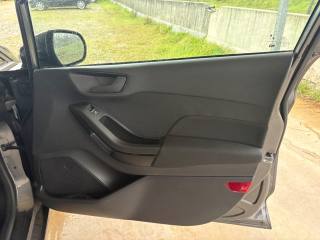 FORD Fiesta usata, con Bluetooth