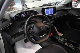 PEUGEOT 208 usata, con Boardcomputer