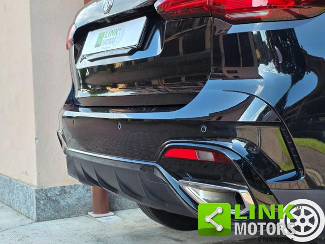 MG HS usata, con USB
