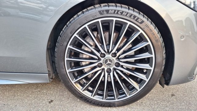MERCEDES-BENZ C 220 usata, con Boardcomputer