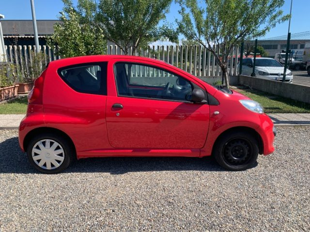 PEUGEOT 107 usata, con Alzacristalli elettrici