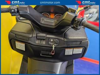SUZUKI Burgman AN 400 usata 11