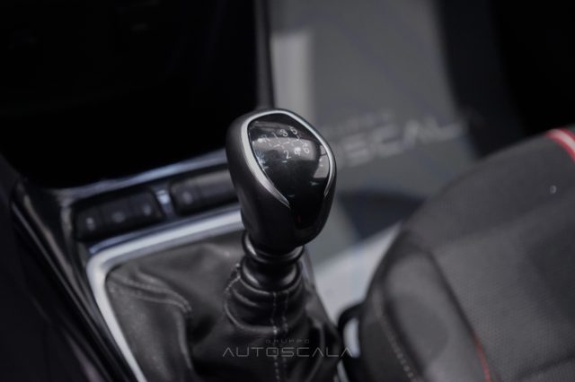 OPEL Crossland usata, con Bracciolo