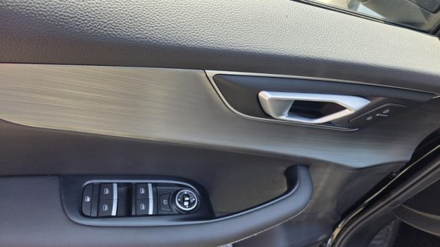 DR MOTOR DR 6.0 usata, con Interni in pelle
