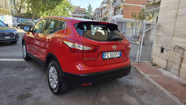 NISSAN Qashqai usata, con Autoradio