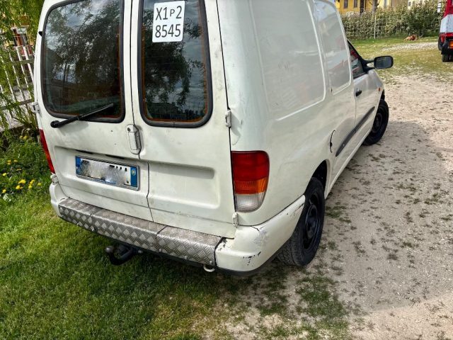 VOLKSWAGEN Caddy usata, con Servosterzo