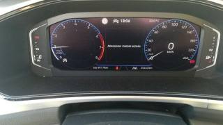 VOLKSWAGEN T-Roc usata, con Autoradio