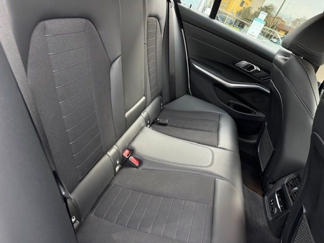 BMW 330 usata, con Cerchi in lega