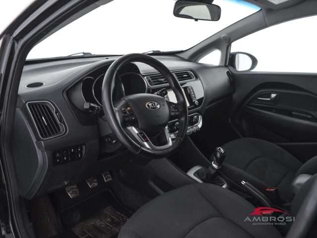 KIA Rio usata 7