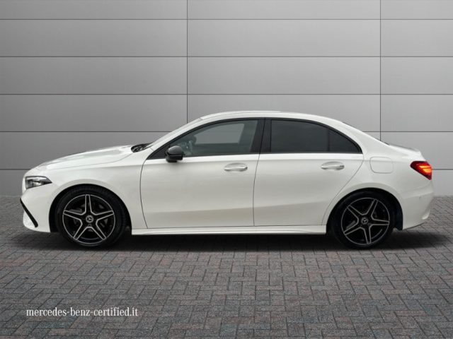 MERCEDES-BENZ A 200 usata, con Cerchi in lega
