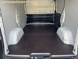 RENAULT Trafic usata, con USB