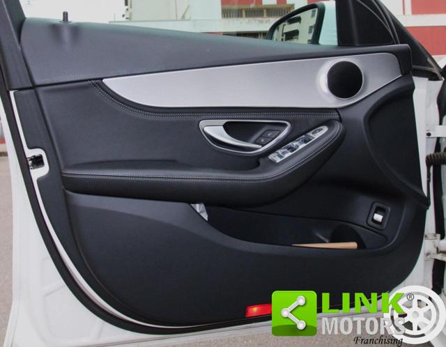 MERCEDES-BENZ C 220 usata, con Autoradio