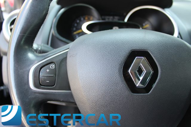 RENAULT Clio usata, con Sensore di luce