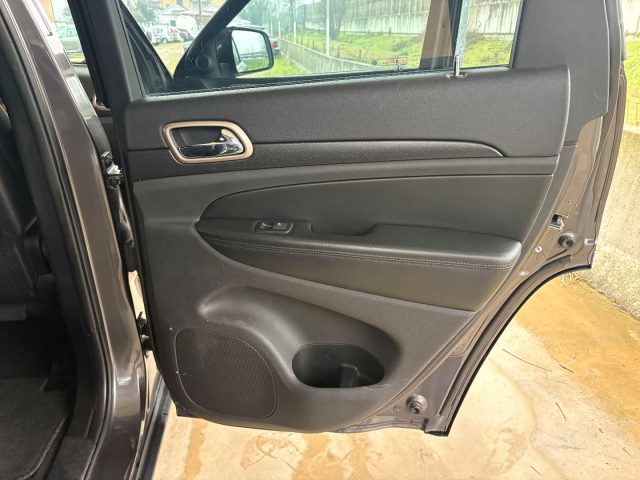 JEEP Grand Cherokee usata 54