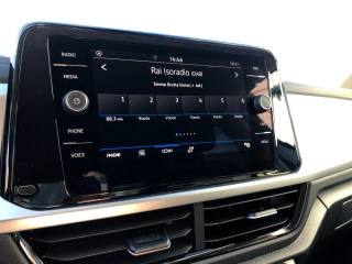 VOLKSWAGEN T-Roc usata, con Volante multifunzione
