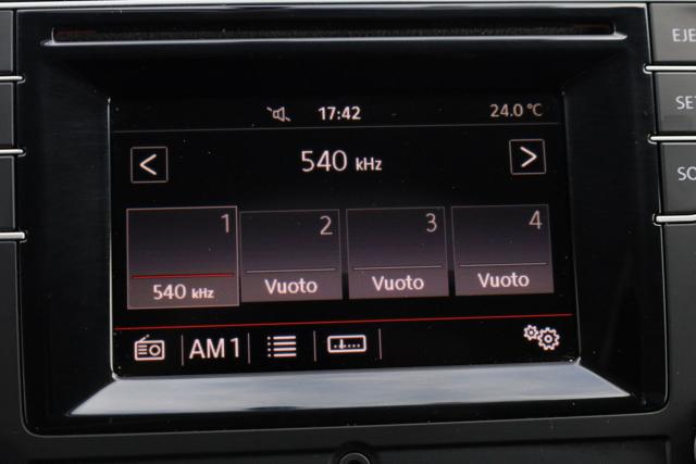 VOLKSWAGEN Transporter usata, con Isofix