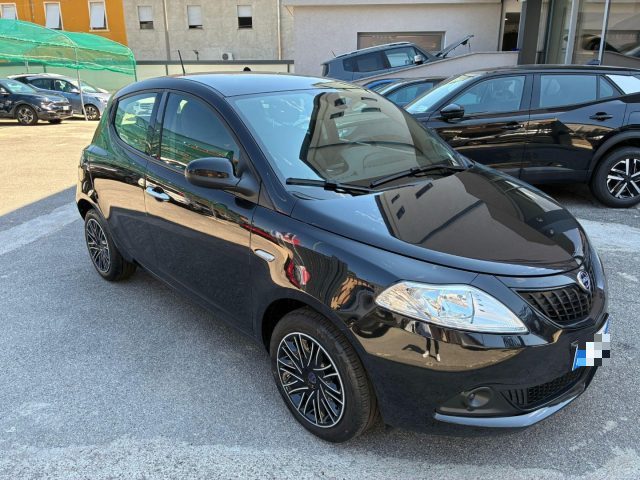 LANCIA Ypsilon usata, con ABS