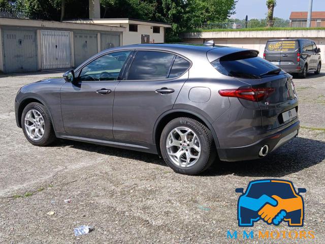 ALFA ROMEO Stelvio usata, con Boardcomputer
