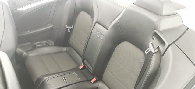 MERCEDES-BENZ E 220 usata, con Fari Xenon