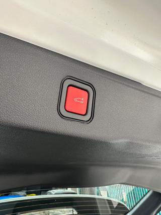 JEEP Avenger usata, con Park Distance Control