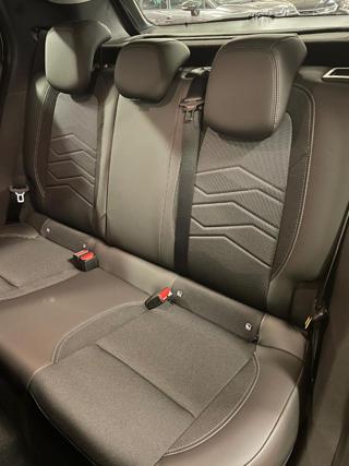 JEEP Avenger usata, con Volante in pelle