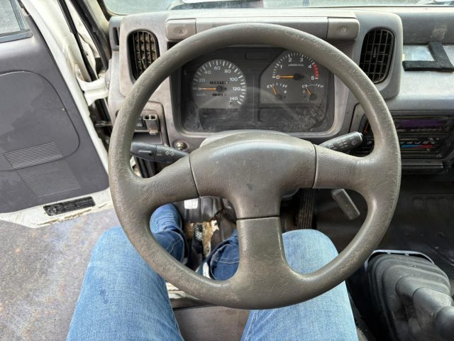 NISSAN Cabstar usata 11