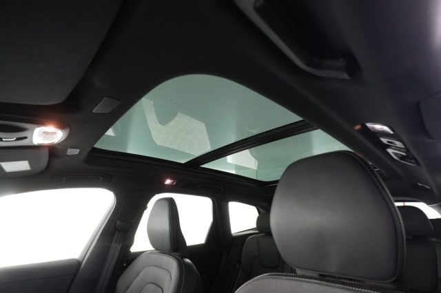 VOLVO XC60 usata 13