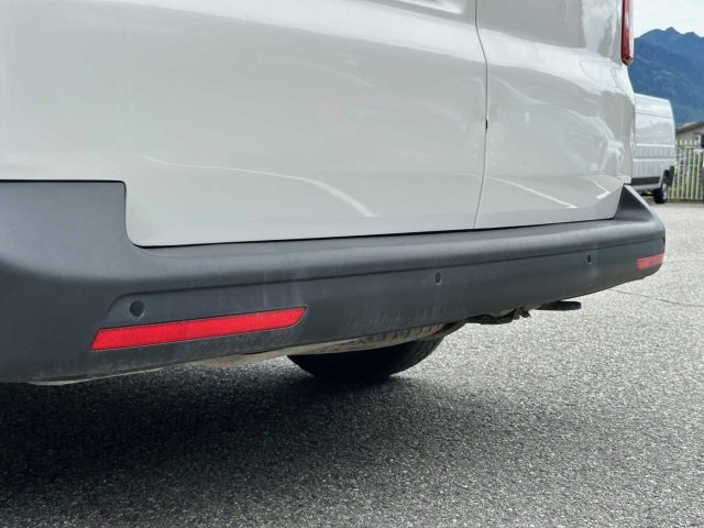 VOLKSWAGEN Transporter usata 21