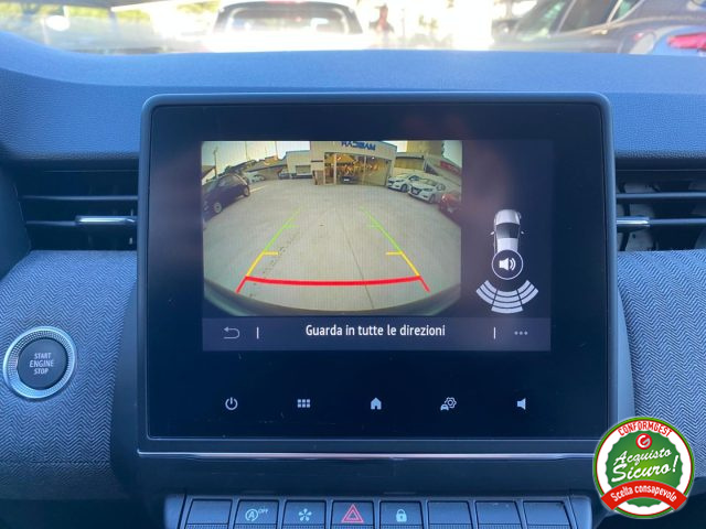 RENAULT Clio usata, con Sistema di navigazione