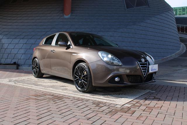 ALFA ROMEO Giulietta usata, con Airbag