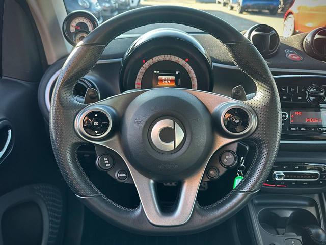 SMART ForTwo usata, con USB