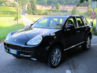 PORSCHE Cayenne usata, con Specchietti laterali elettrici