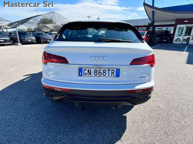 AUDI Q5 usata, con Alzacristalli elettrici