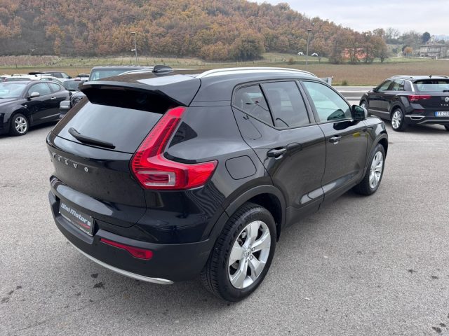 VOLVO XC40 usata, con Autoradio