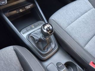KIA Stonic usata 24