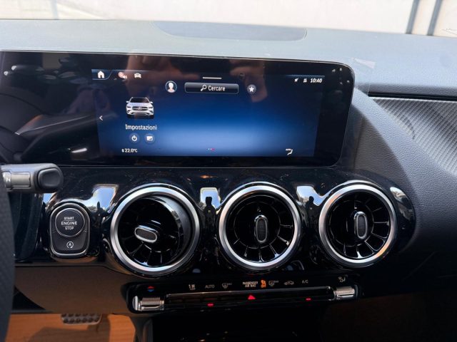 MERCEDES-BENZ GLA 180 usata, con Bluetooth