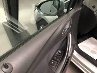 OPEL Astra usata, con Autoradio digitale