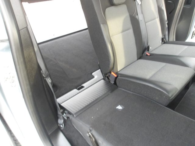 RENAULT Kangoo usata, con Touch screen