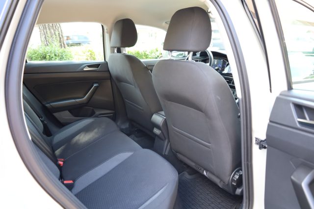 VOLKSWAGEN Taigo usata 116