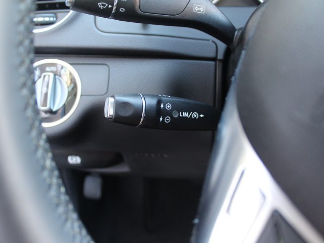 MERCEDES-BENZ C 220 usata, con Volante in pelle