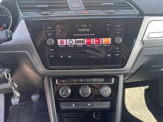 VOLKSWAGEN Touran usata, con Boardcomputer