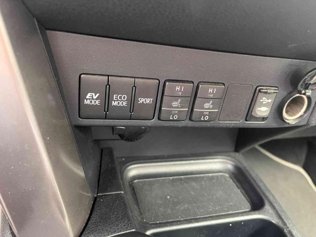 TOYOTA RAV 4 MY23 usata, con Regolazione elettrica sedili