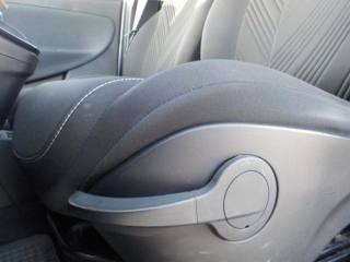 LANCIA Ypsilon usata, con Luci diurne