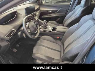 PEUGEOT 3008 usata, con Park Distance Control