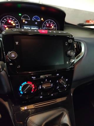 LANCIA Ypsilon usata 22