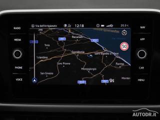 VOLKSWAGEN T-Roc usata, con Isofix