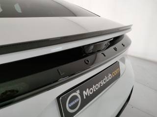 LOTUS Emeya usata, con Luci diurne LED