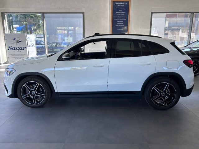 MERCEDES-BENZ GLA 200 usata, con Cerchi in lega