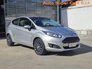FORD Fiesta usata, con ESP